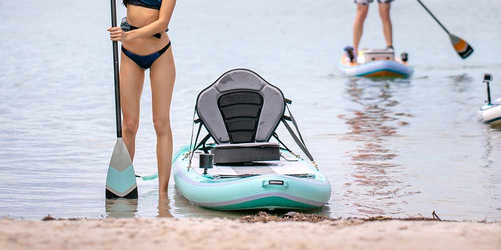 SUP paddle seat on the sandbeach