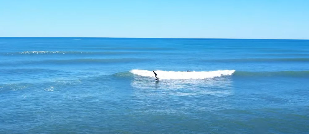 hydrofoil surfing